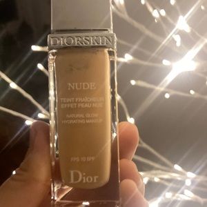 Diorskin nude 032